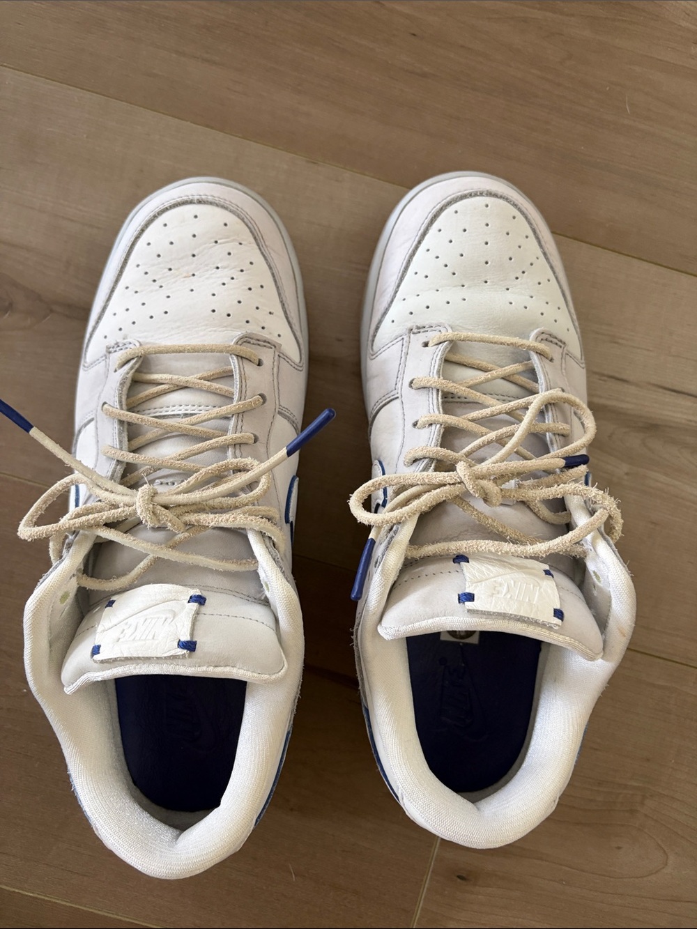 Nike Dunks White and Navy Men’s Low-Top Sneakers